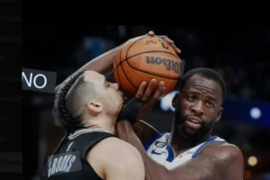 Dillon Brooks Draymond Green