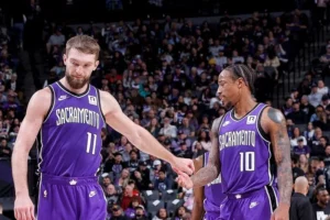 demar derozan domantas sabonis