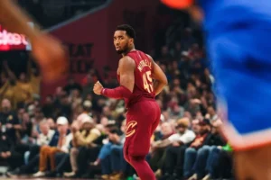 Donovan Mitchell Cavaliers Knicks