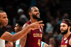 evan mobley defensor NBA