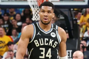 Giannis Antetokounmpo carreira Bucks