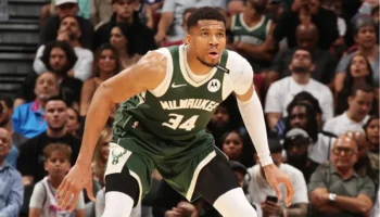 Giannis Antetokounmpo Bucks Pacers