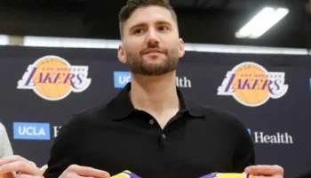 Lakers reforço playoffs NBA