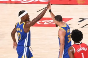 Jimmy Butler jogador Warriors
