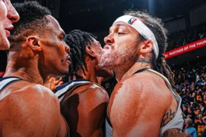 Aaron Gordon arremesso Thunder