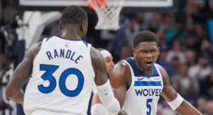 Anthony Edwards Julius Randle