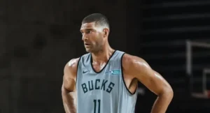 Lakers contrato Brook Lopez