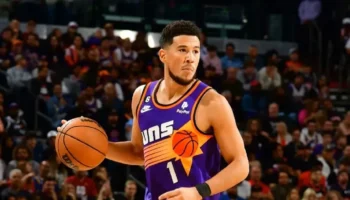 rockets troca devin booker