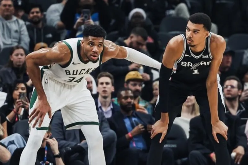 rockets spurs giannis antetokounmpo