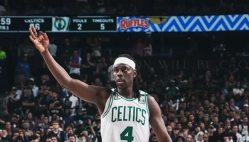 Celtics Jrue Holiday troca