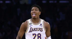 Lakers Rui Hachimura troca
