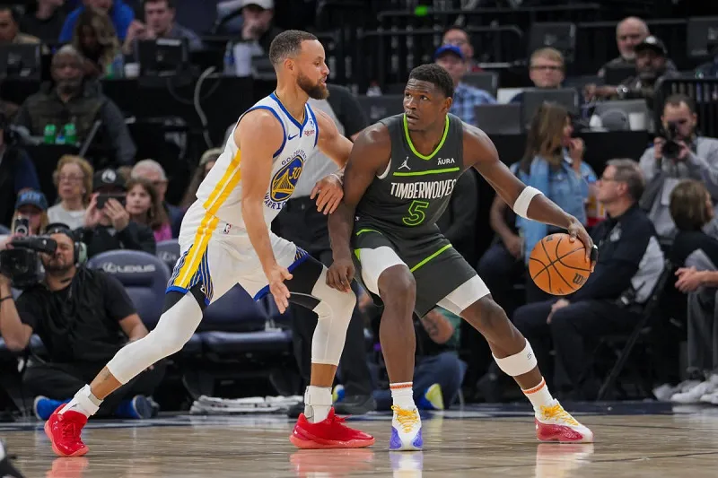 Stephen Curry Warriors Timberwolves