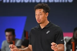 Gregg Popovich Mitch Johnson