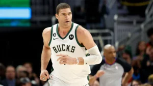 Brook Lopez warriors offseason