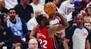 troca Andrew Wiggins Warriors