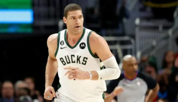 Lakers Brook Lopez Bucks