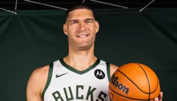 Brook Lopez contrato Lakers