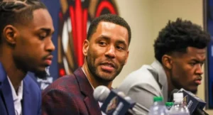 nba hawks pelicans 76ers