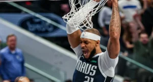 Mavericks Daniel Gafford contrato