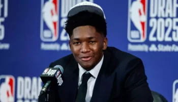 pelicans troca escolha draft