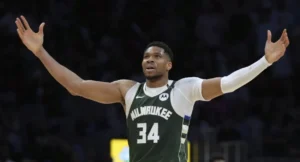 bucks troca giannis antetokounmpo