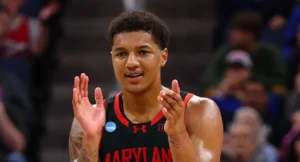 Lakers contrato Angel Reese