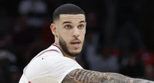 times troca Lonzo Ball