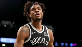 Lakers troca Nic Claxton