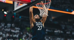 Rudy Gobert troca Suns