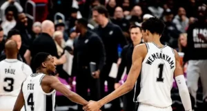 Spurs agência livre NBA