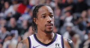 warriors troca demar derozan