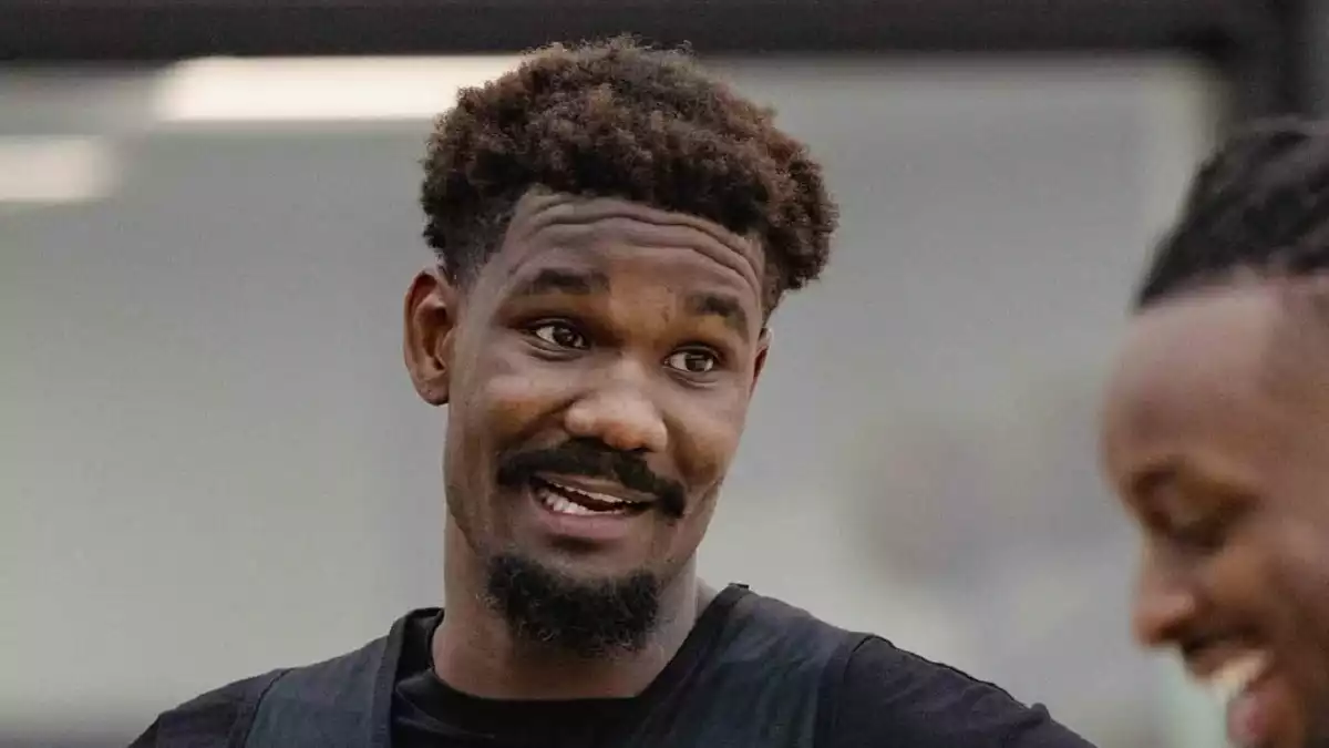 deandre ayton lakers jogador