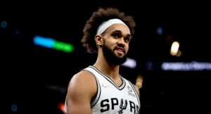 Derrick White Gregg Popovich