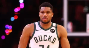 giannis antetokounmpo milwaukee bucks