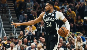 Bucks troca Giannis Antetokounmpo