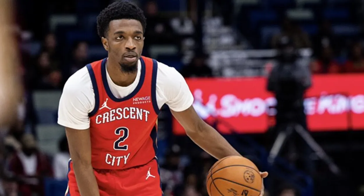 Herb Jones contrato Pelicans