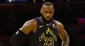 LeBron James contrato Lakers