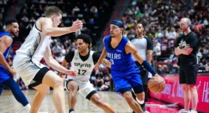 assistente Mavericks Ryan Nembhard