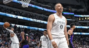 Dante Exum Mavericks jogador