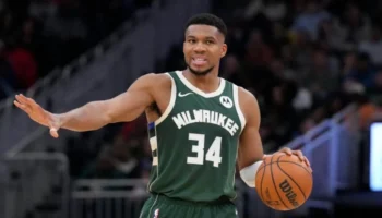 Giannis Antetokounmpo troca knicks