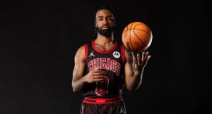 Coby White troca Bulls