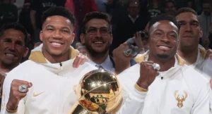 Giannis Antetokounmpo Bucks jogador