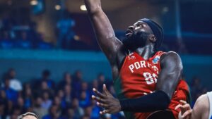 neemias queta celtics titular