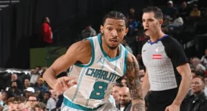 Lakers contrato Nick Smith