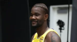 NBA Deandre Ayton Lakers