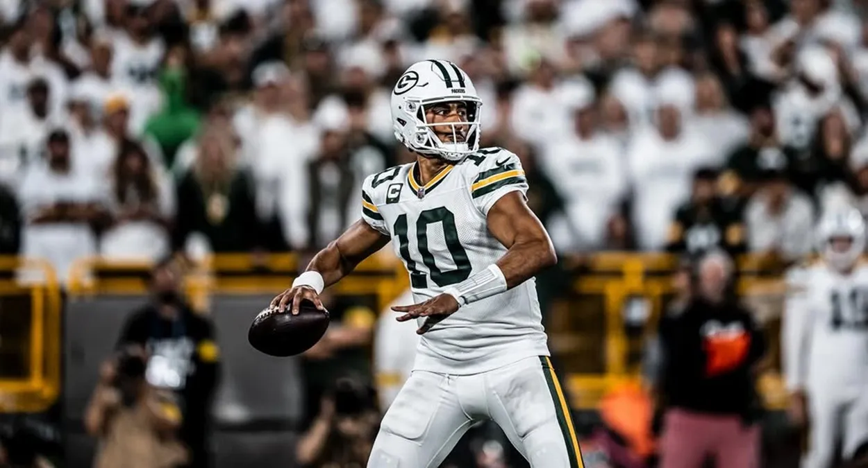 NFL Jordan Love Packers