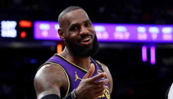 NBA LeBron James jogo