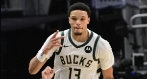 NBA Ryan Rollins Bucks