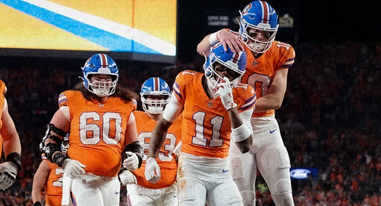 NFL Denver Broncos Raiders