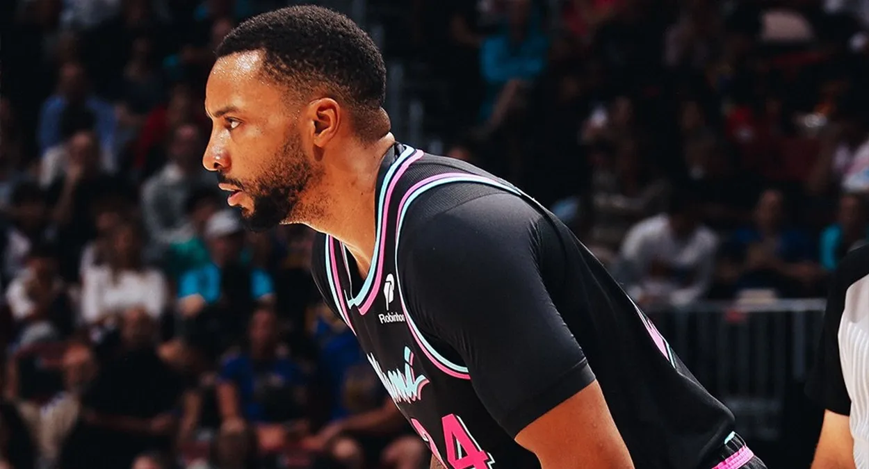 Norman Powell Heat troca